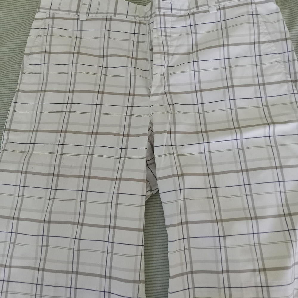 Nike golf shorts
